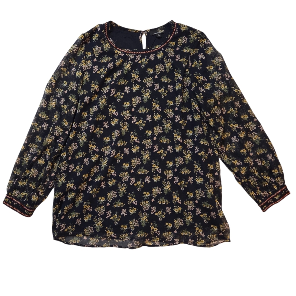 Suzanne Betro Navy Floral BlouseSuzanne Betro Embroidered Navy Floral Blouse XL